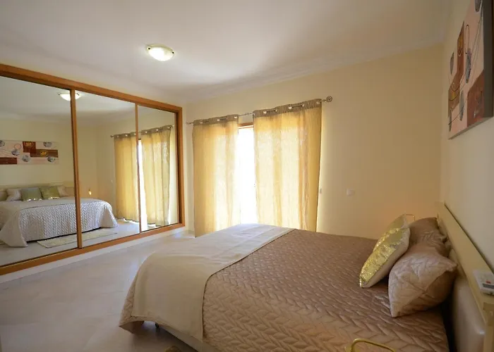 Casa Da Torre Espetacular V4 Com Piscina *